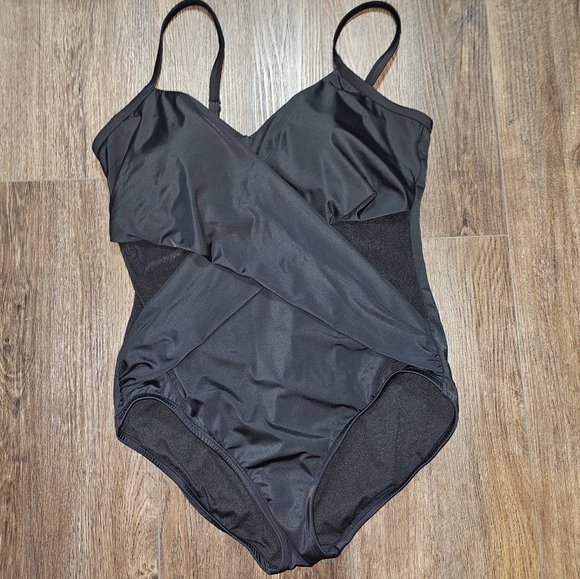 ***SOLD*** - Picture 1 of 11